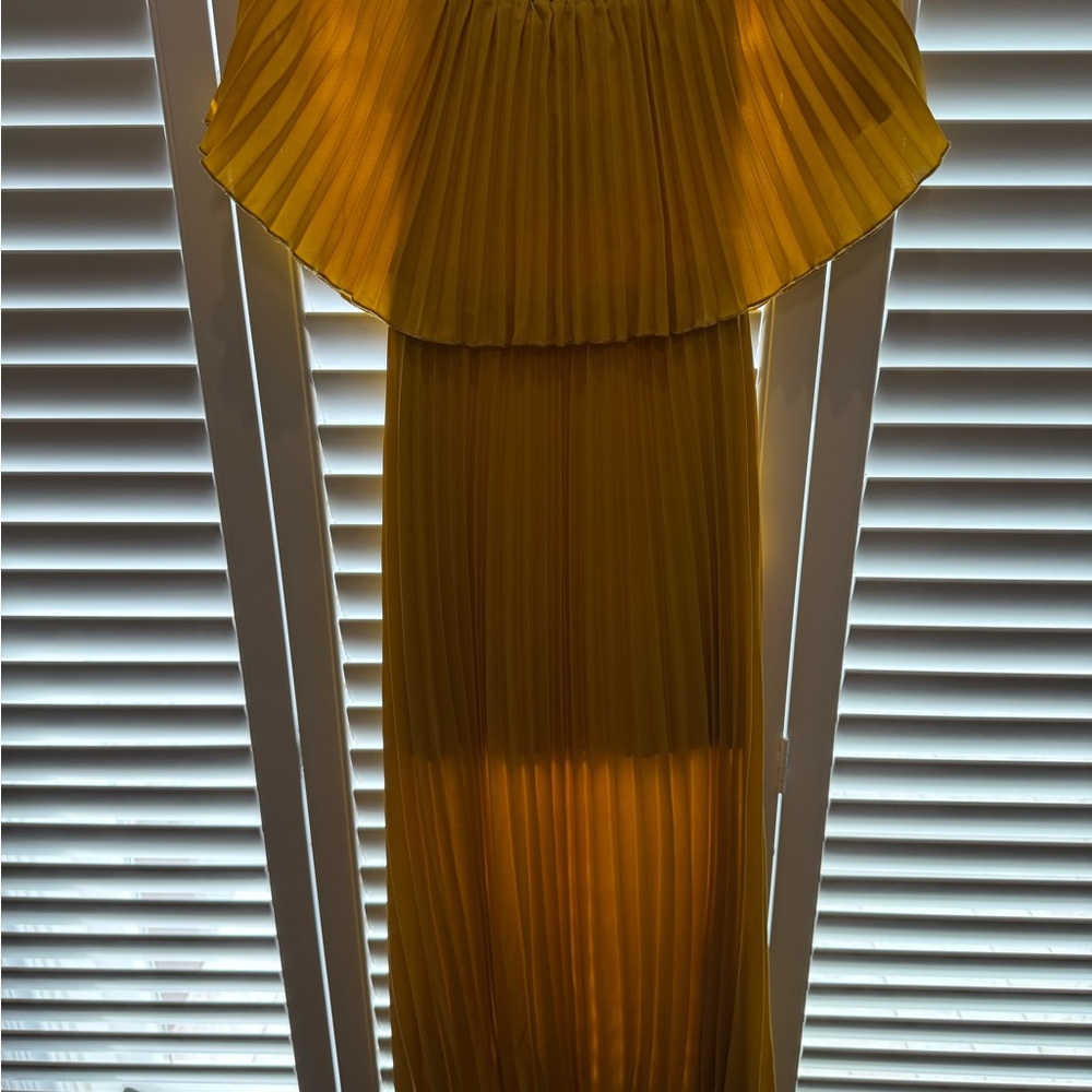 Chicwish Gold Pleated Halter Maxi Dress